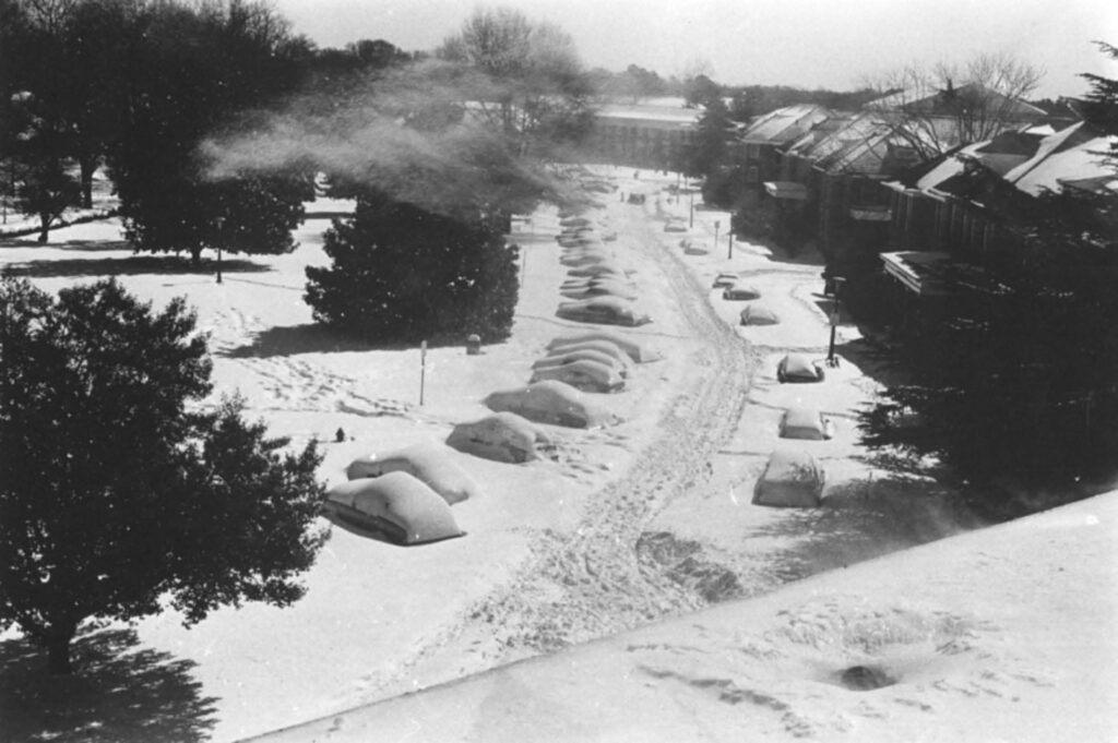 A photo of snow at East Carolina University in March 1980